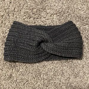 Knit/Crochet Grey Headband